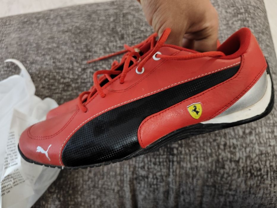 Продам кроссовки PUMA FERRARI