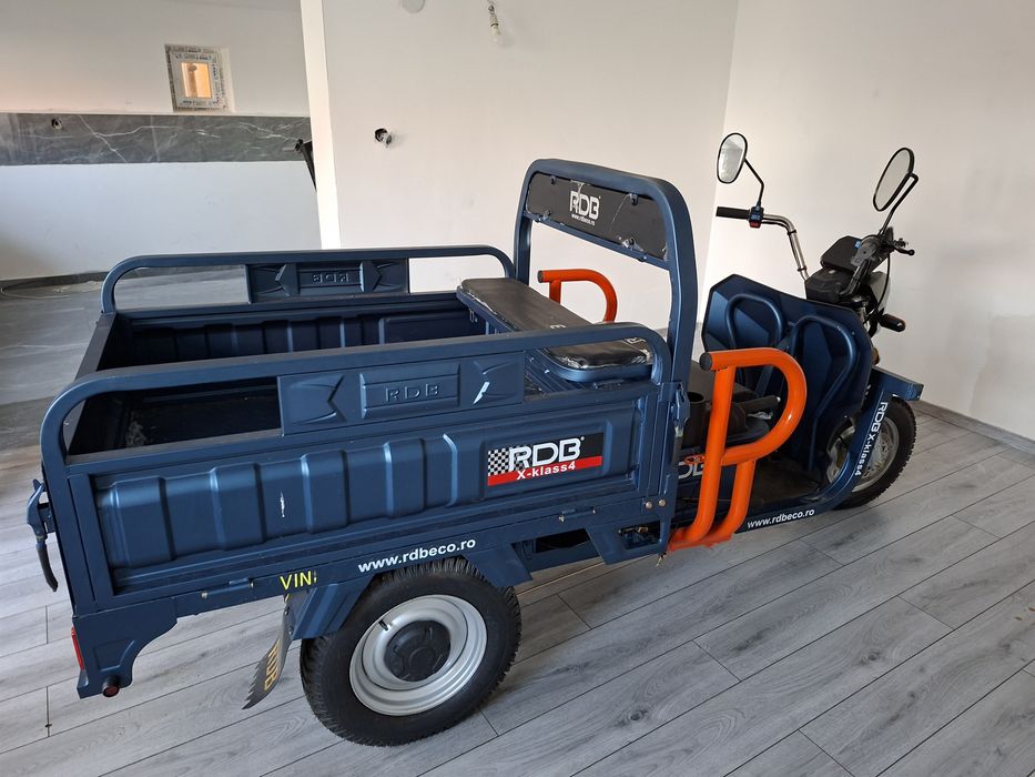 Vand vehicul electric Nou