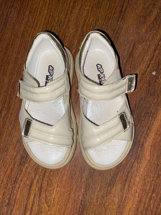Детская обувь ..