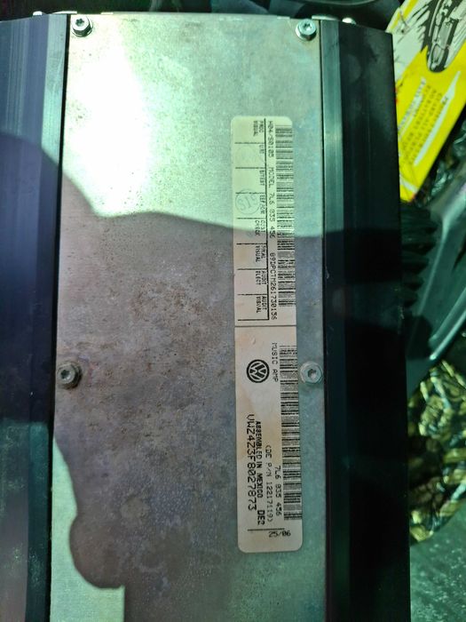 Оригинален усилвател за touareg 2007