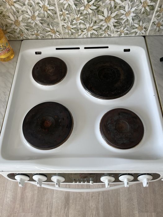 Продам электроплиту