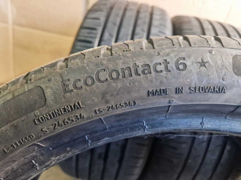 4 Continental R18 225/40 XL
летни гуми DOT0821