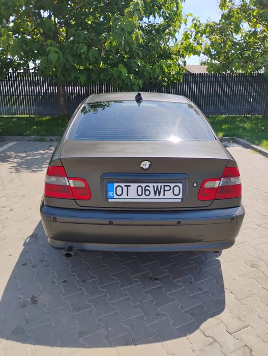BMW an 2003 motor 1,6 benzina,116 cai putere și 233 mii km reali