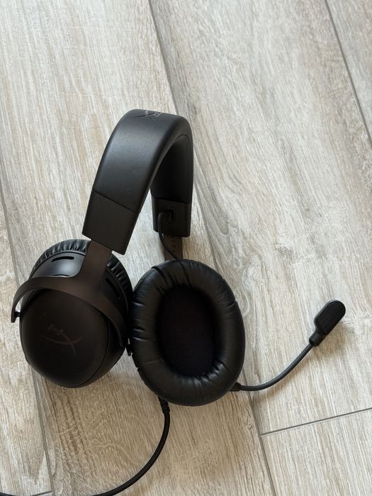 Игровые наушники HyperX Cloud III