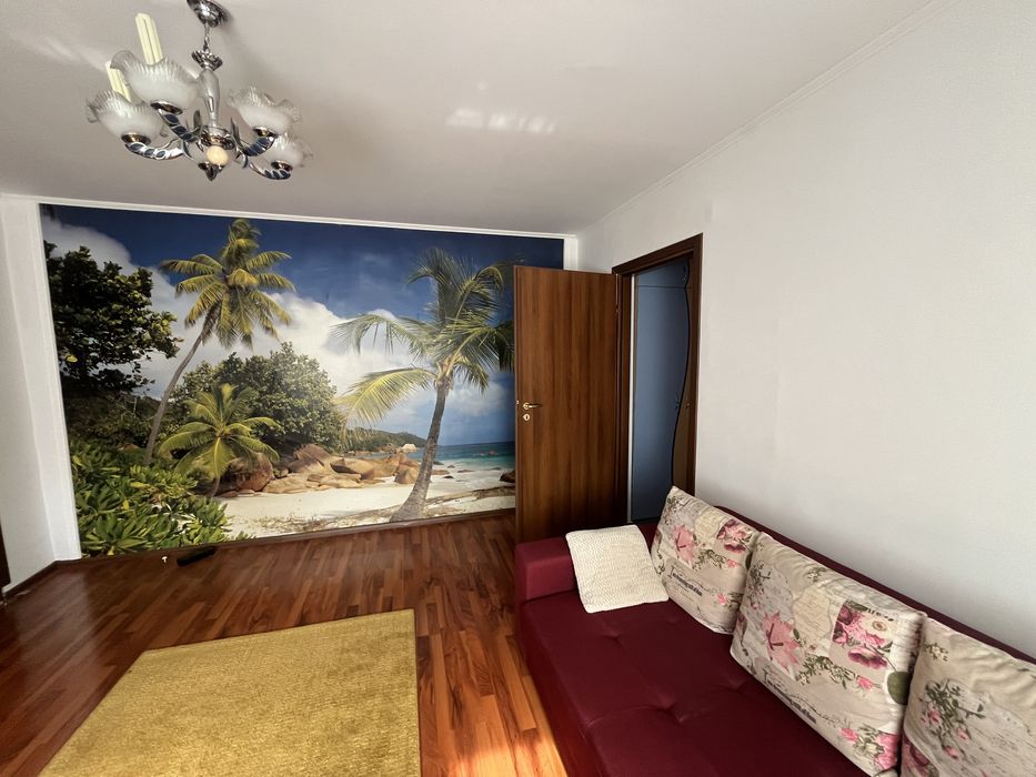 De vanzare 2 camere/Micro 14