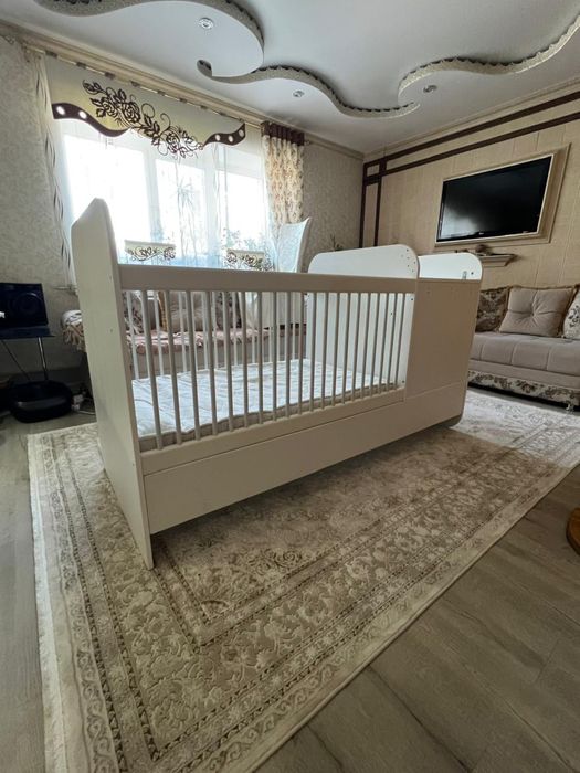 Кроватка детская. Польша