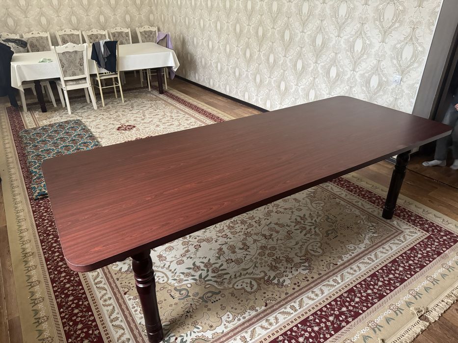 Продается стол в хорошем состоянии