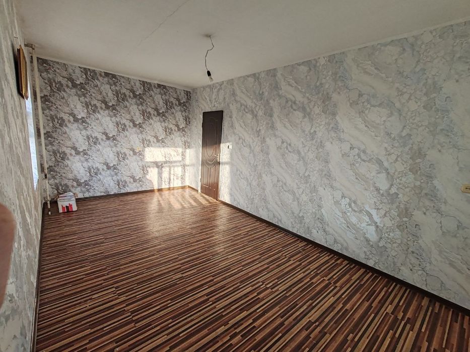 Карши, аэропортга бир хонали уй 240 млн