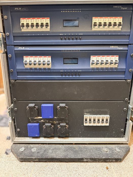 Rack distributie electrica / dimmer profesional PLA Lighting - 2 x Dim
