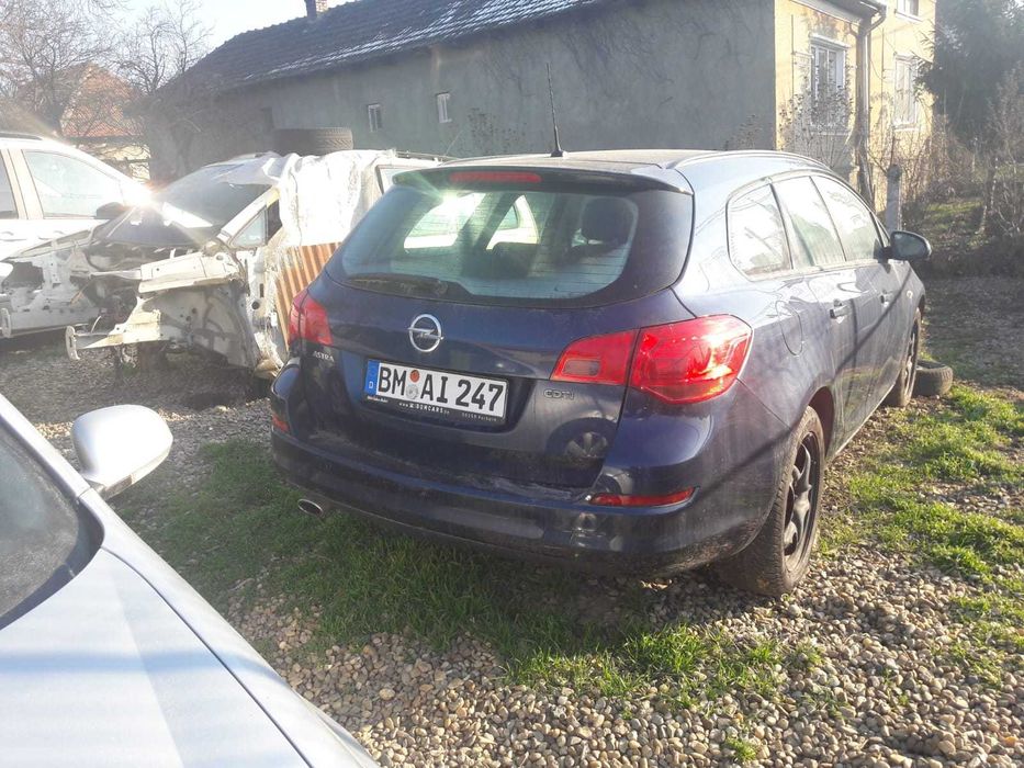 OPEL ASTRA J 2.0 CDTI Din 2011 Euro5 cu 165CP Neinmatriculat