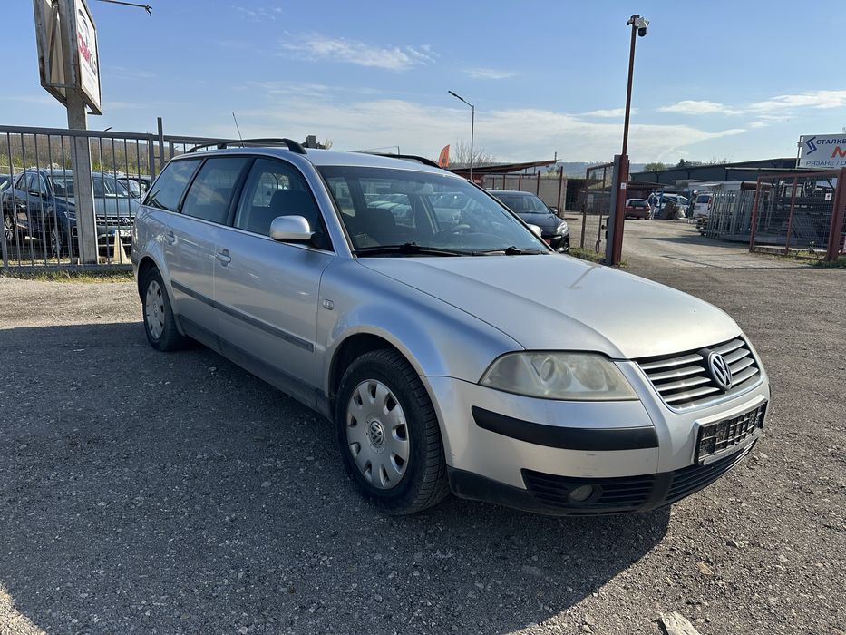 Фар/Фарове за Фолксваген Пасат 5.5