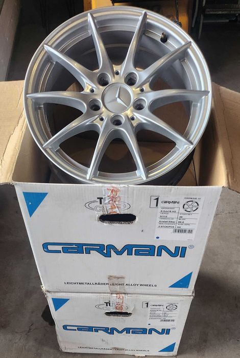Vând set 4 jante auto Mercedes
