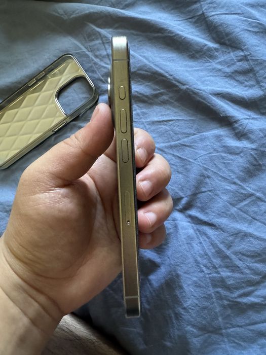 Айфон 15 про 128 ГБ Титан