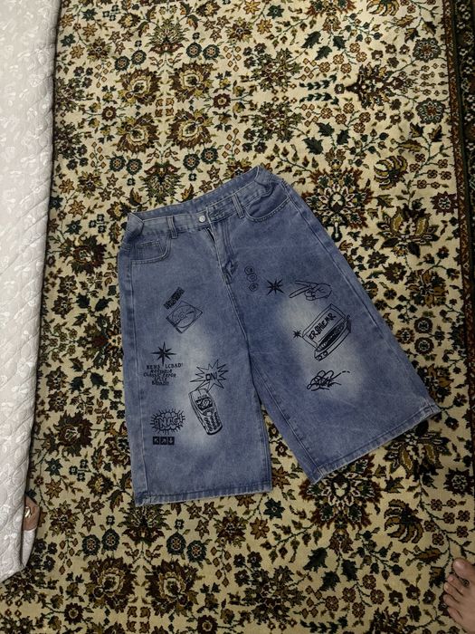 Широкий свободный ждинсы (baggy/oversize)