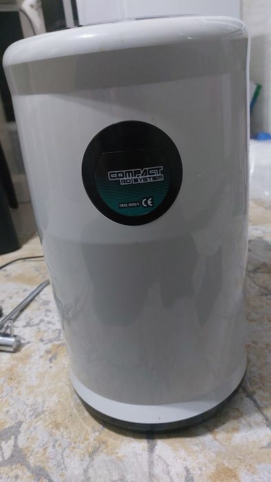 Фильтр для очистки воды Aquavit б/у