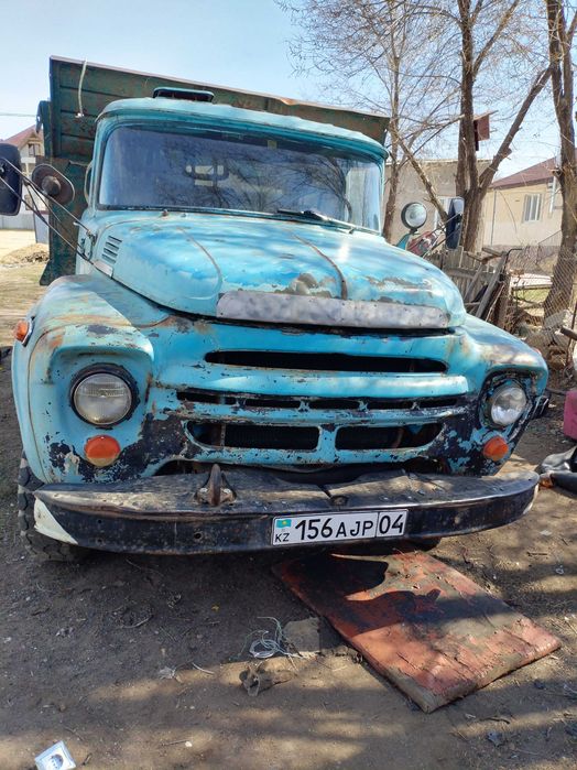 Продам зил 130 каратыш в хорошем состояние без вложении сел и поехал
