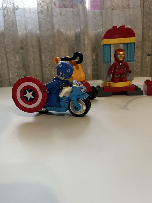 Lego duplo marvel