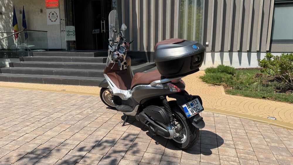 Piaggio Beverly 350 SV, 23.000 km, primul proprietar, full service reprezentanță