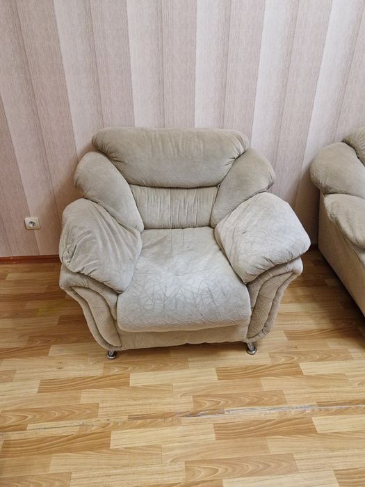 Диван угловой с креслом