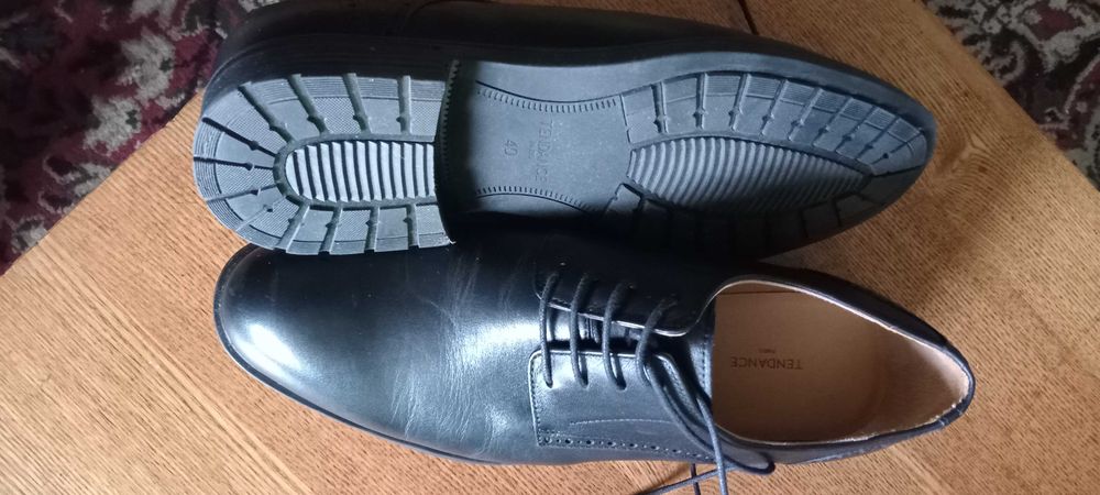 Продам обувь мужскую модельную