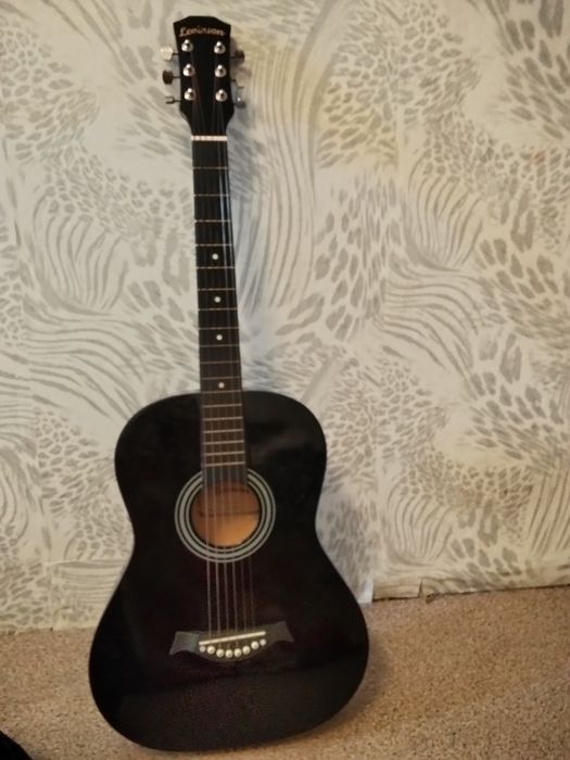 Продается гитара