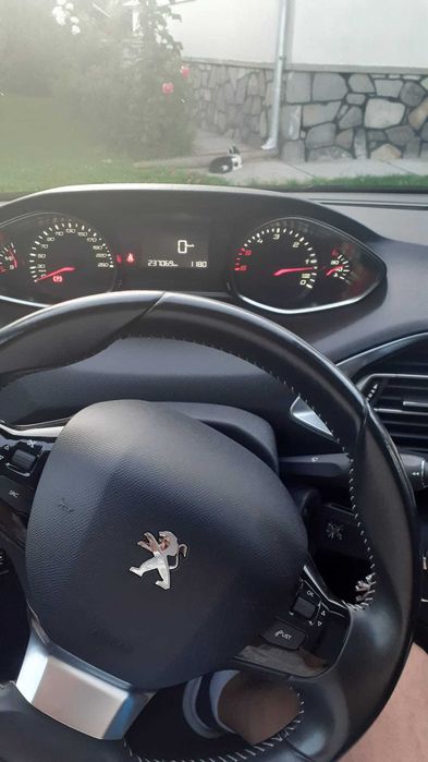 Peugeot 308 1.6 BlueHdi