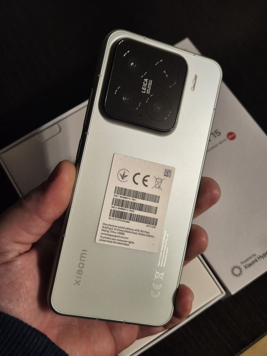 Xiaomi 15, 12gb ram, 512gb intern.