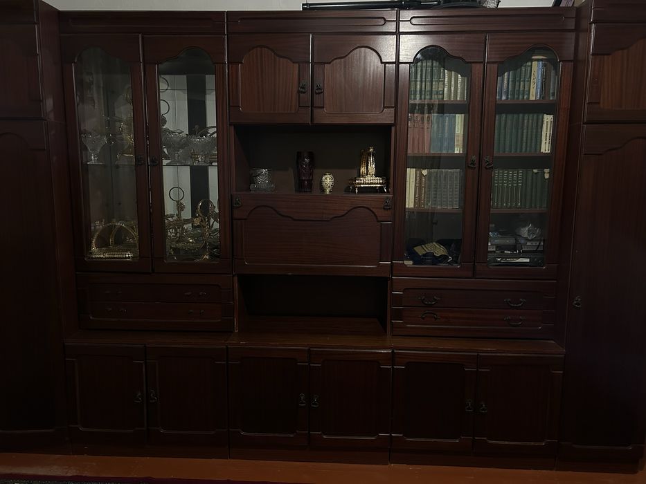 Стенка в гостинную