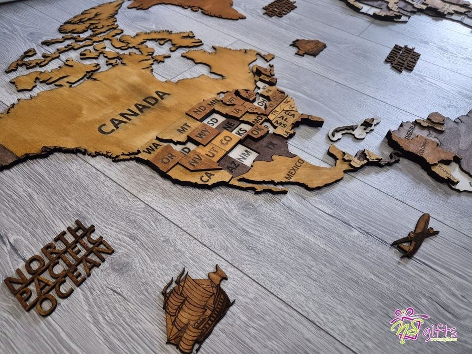 3D дървена карта на света