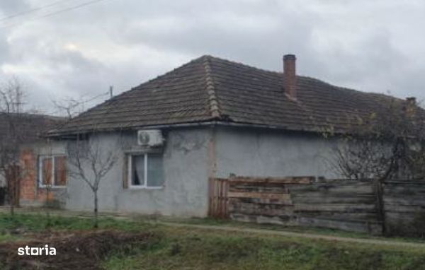 Cota 1/2 din casa -Loc.  Sintea Mare, jud. Arad