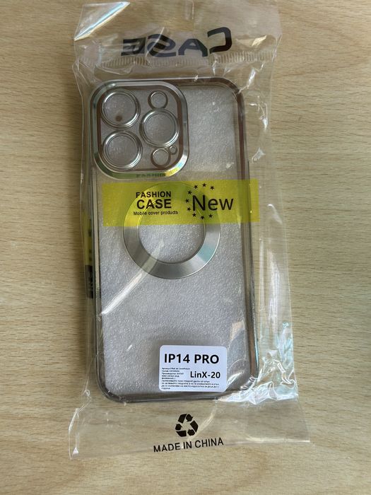 Кейс iPhone 14 pro