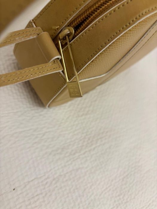 Сумка женкая Givenchy