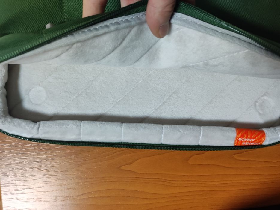 MacBook Air M4 13” – 16GB RAM / 256GB SSD – Ca nou, factură + garanție