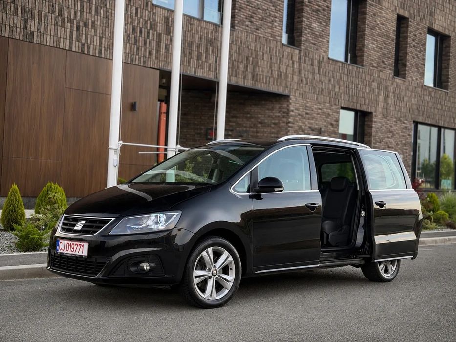 Seat Alhambra Rar Efectuat • Service nou • Panorama • Uși electrice