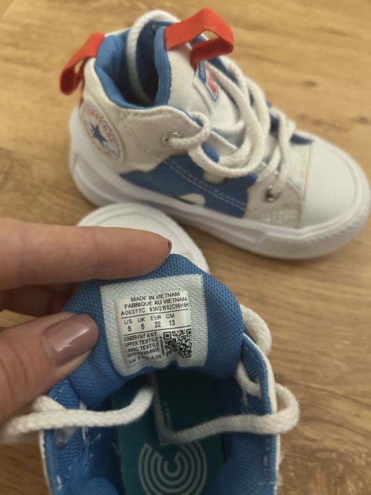 Tenisi converse baieti