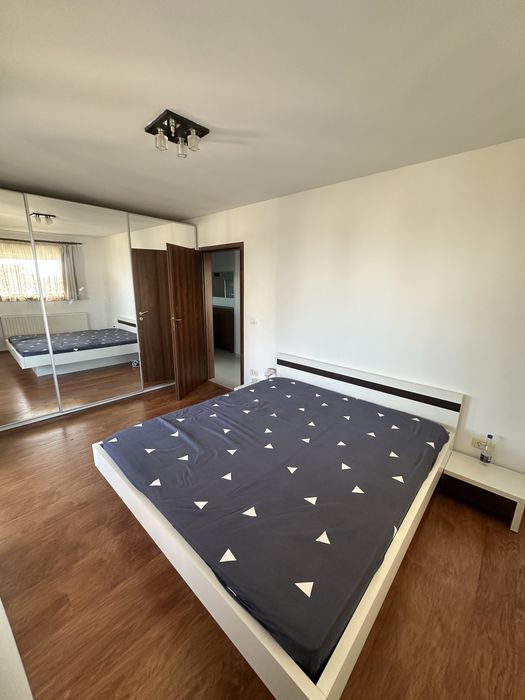 Închiriez apartament 2 camere Micalaca