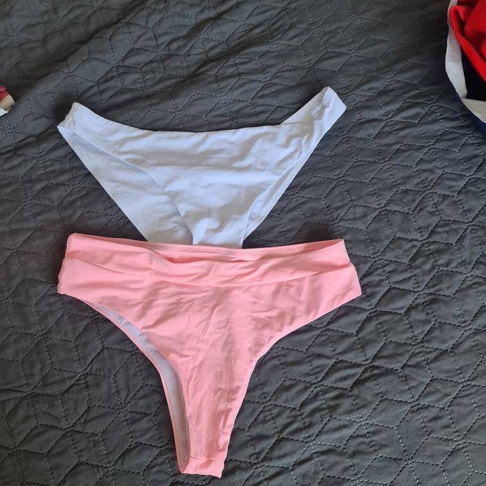 Дамски бански в два цвята