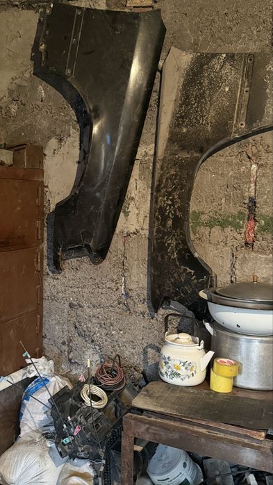 Запчасть мерседес 124