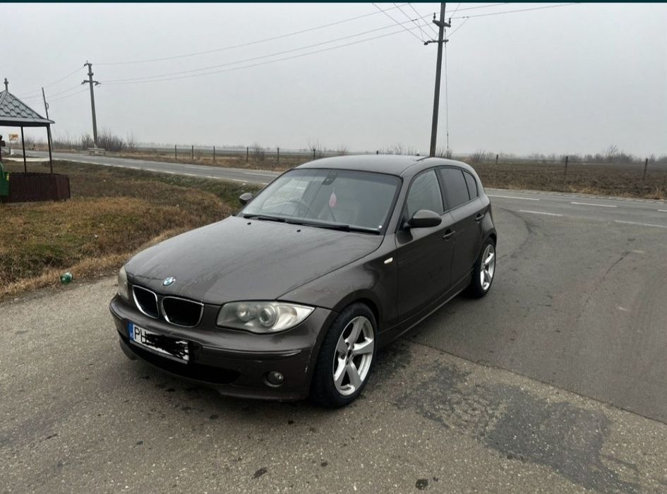 Dezmembrez E87 de 122 si 163 cp