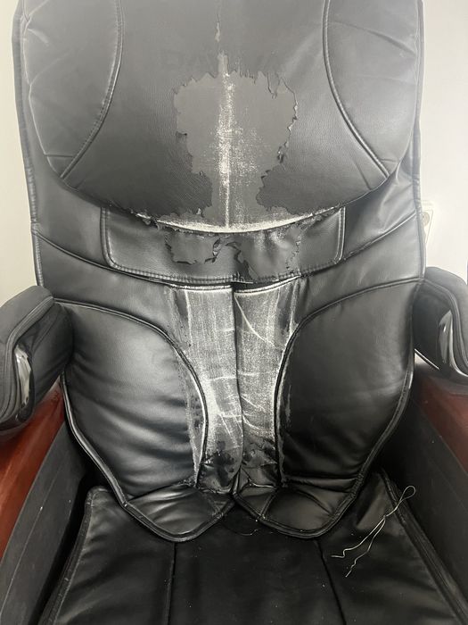 Массажное кресло