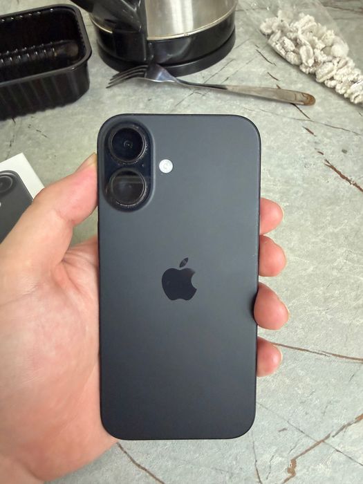 Iphone 16 128gb black