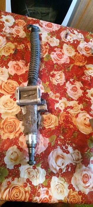 Продам рулевая рейка mazda