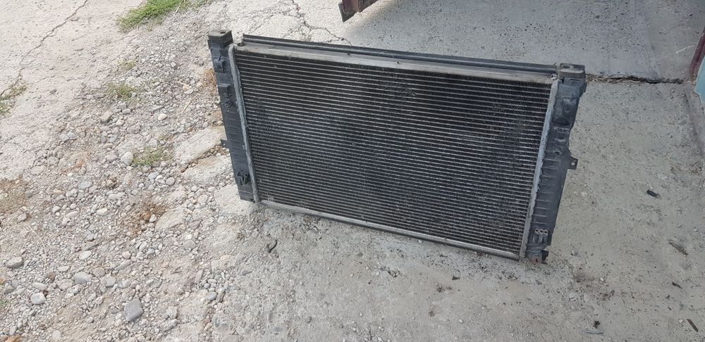 Radiator Apa Volkswagen Vw Passat B5.5