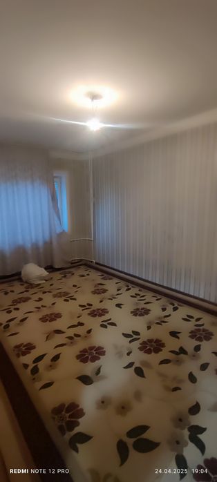 Продается 4 комнатный квартира