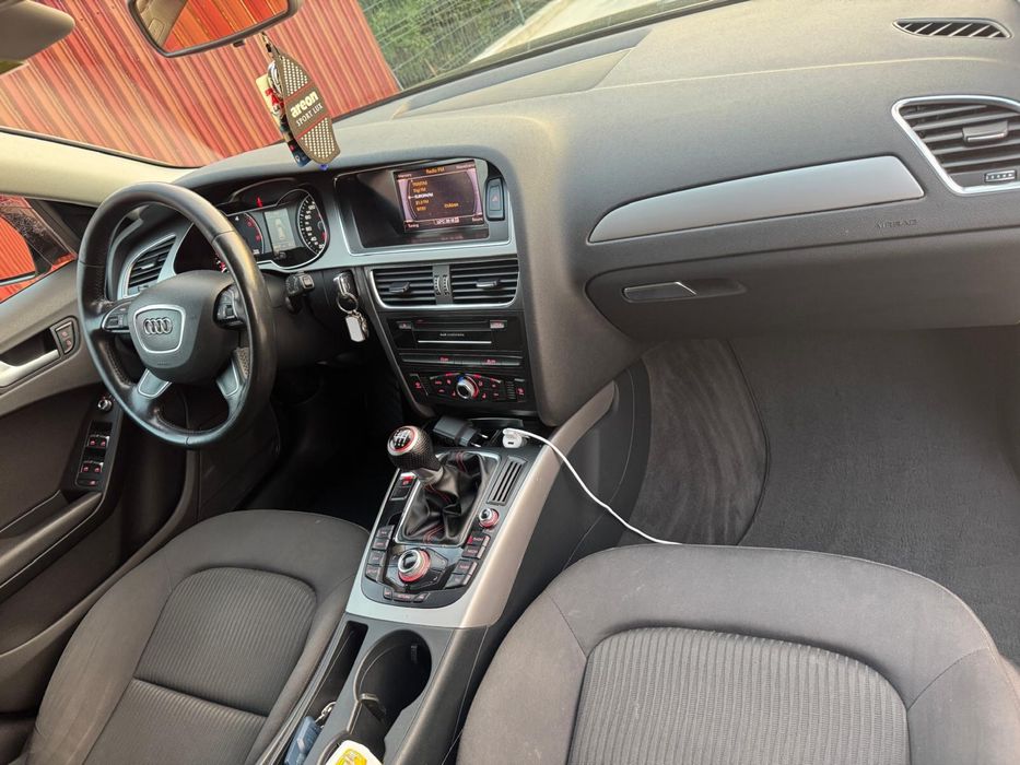 Audi A4 2013 • 2.0d • 143 cp • full led