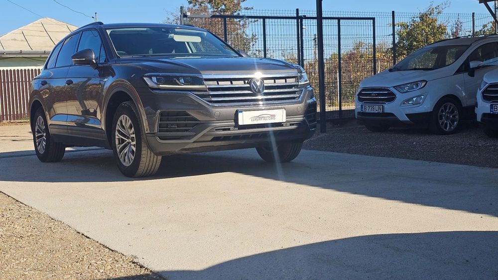 Volkswagen Touareg TVA DEDUCTIBIL,cumpărată de noua din românia