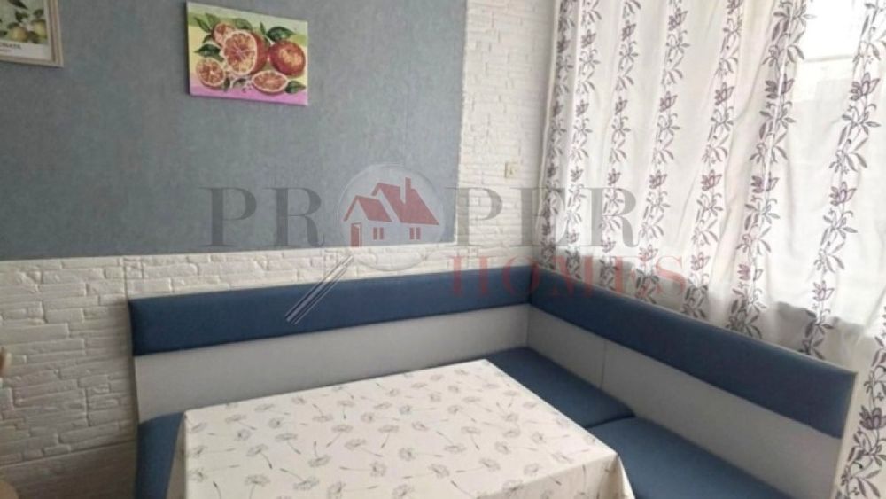 Дава се под наем Многостаен апартамент в Велико Търново, Център - 121 кв.м за 359.04 € - Снимка #2