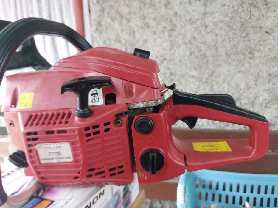 Бензинова резачка Raider