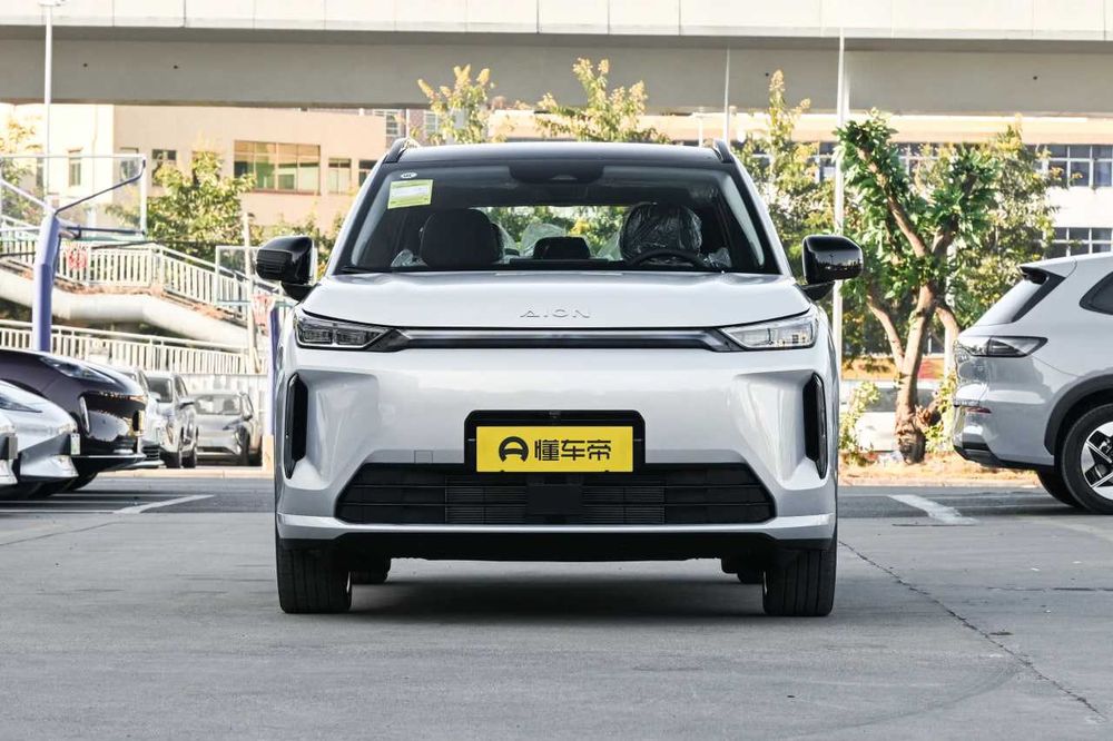 GAC Aion i60 REEV Gibrid Full pozitsiya Eng arzon narx