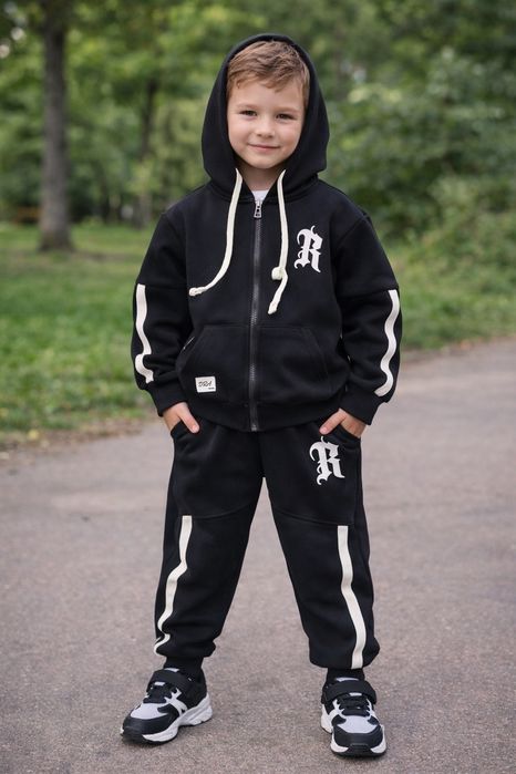 Детский спортивный костюм